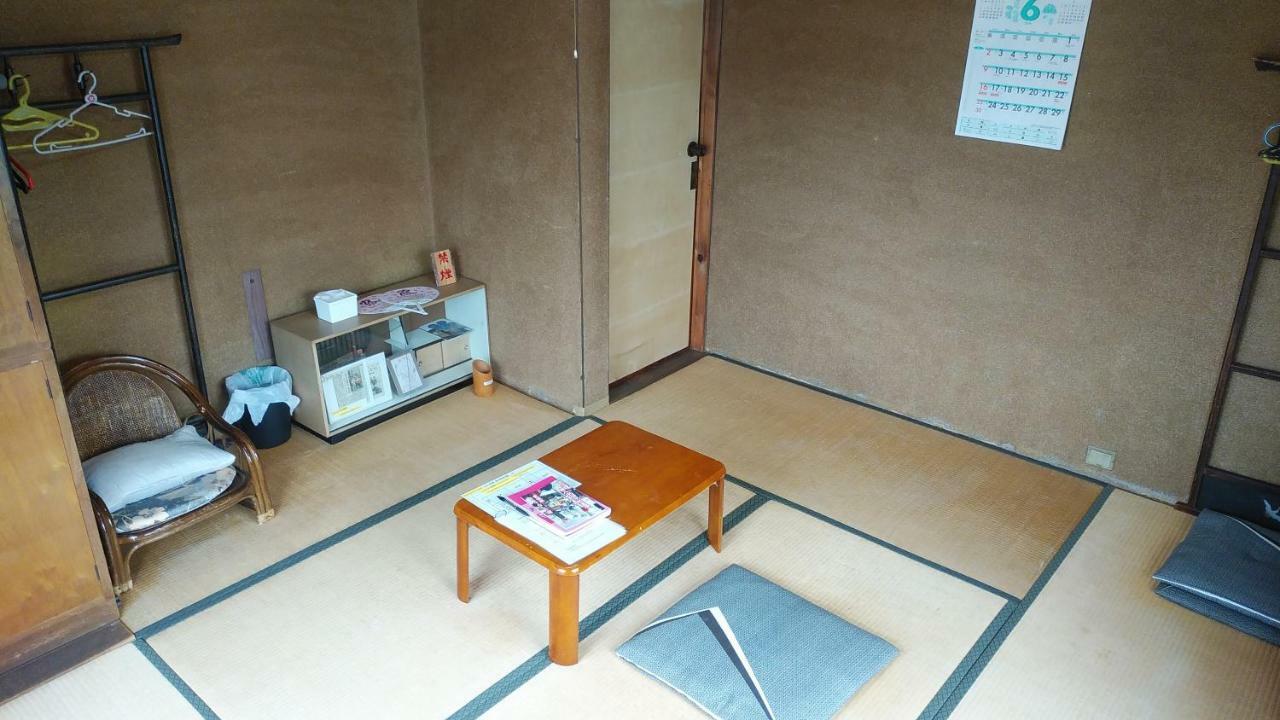 Walking Pilgrimage Hotel Tokiwa Ryokan Ozu  Exterior photo
